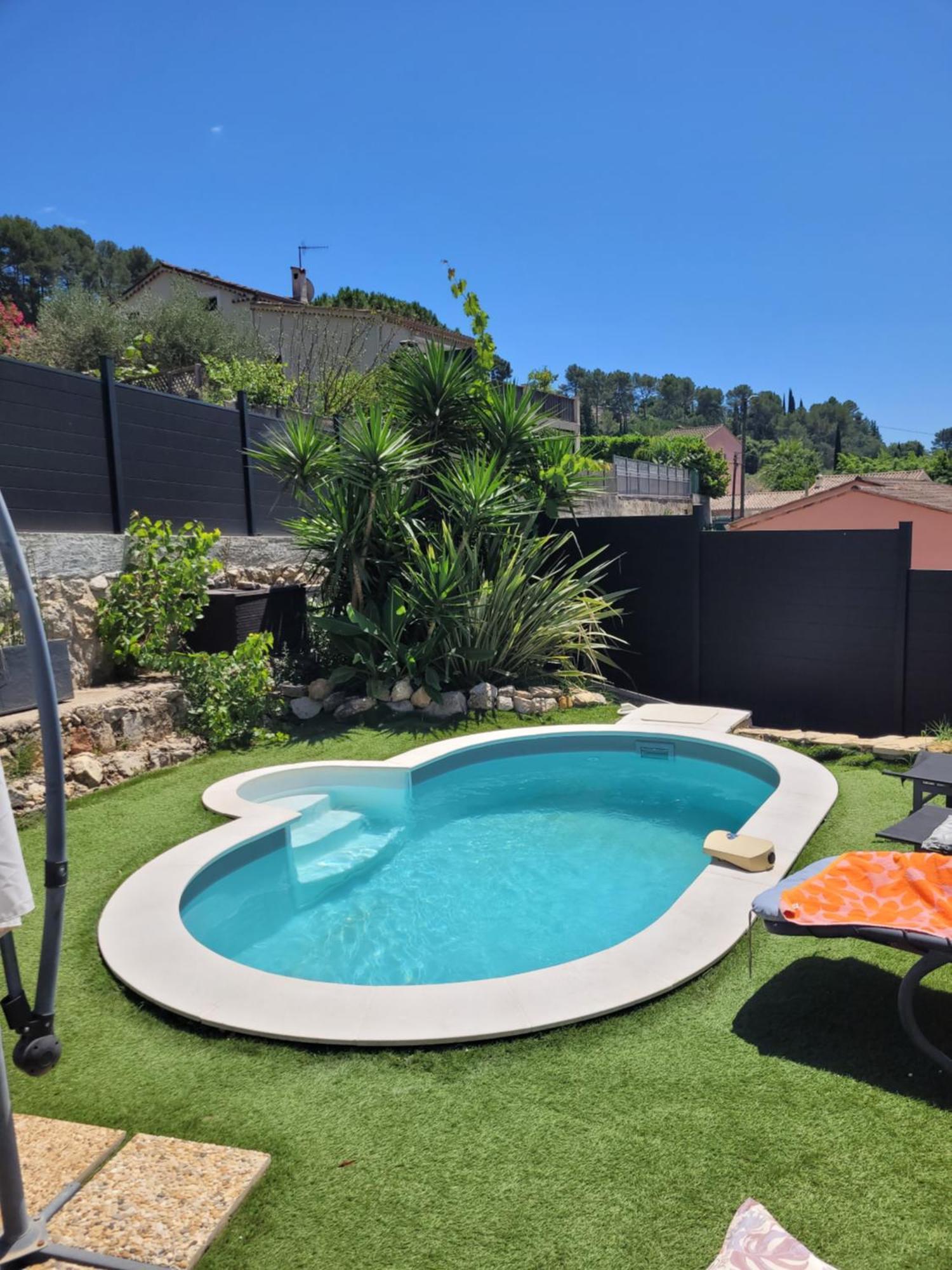 Loue Chalet De 11M2 Auribeau-sur-Siagne Exteriör bild